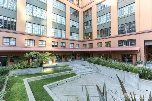 MLS: 425017227 Condo For Sale