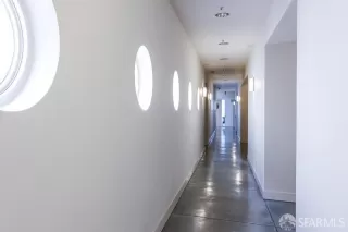 Photo #5: 425017227 Listing