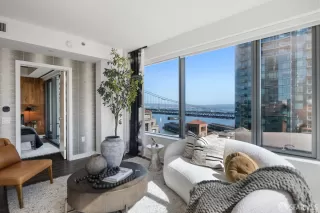 Photo #1: 425017397 Listing 