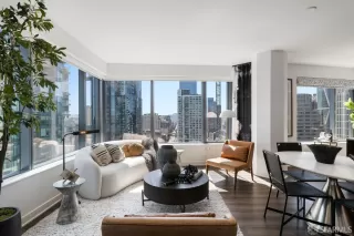 Photo #6: 425017397 Listing 