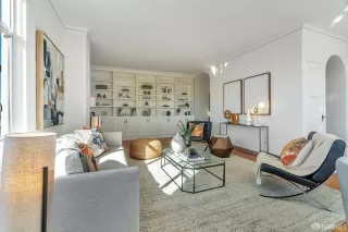 Photo #6: 425018380 Listing 