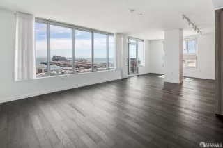 Photo #1: 425018505 Listing