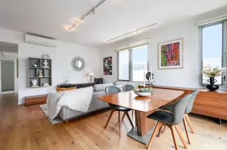 Photo #4: 425019168 Listing