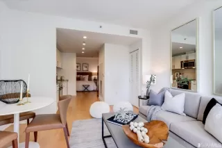 Photo #6: 425019204 Listing 