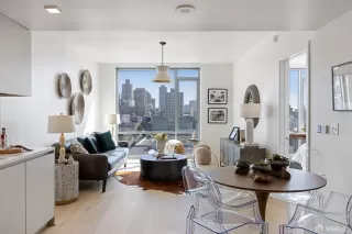 Photo #3: 425019253 Listing 