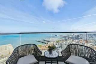 Photo #6: 425020213 Listing 