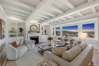 Photo #1: 425020320 Listing 