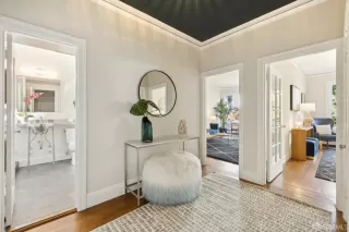 Photo #3: 425020704 Listing