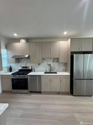 Photo #6: 425020737 Listing