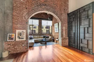 More Details about MLS # 425021007 : 851 INDIANA STREET #308