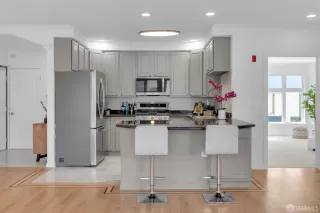 Photo #5: 425021310 Listing 