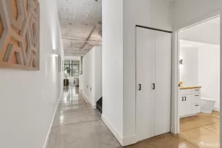 Photo #4: 425021501 Listing