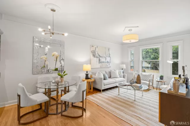 MLS: 425021592 Condo For Sale