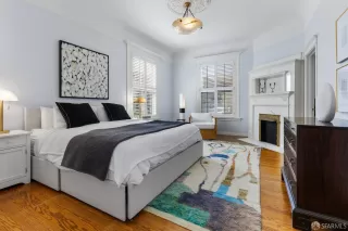 Photo #6: 425021828 Listing
