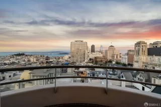 Photo #3: 425022567 Listing