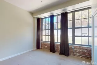 Photo #5: 425022849 Listing 