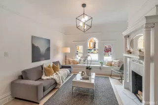 Photo #6: 425023690 Listing