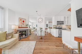 Primary Photo for MLS#: 425023863