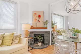 Photo #3: 425023863 Listing 