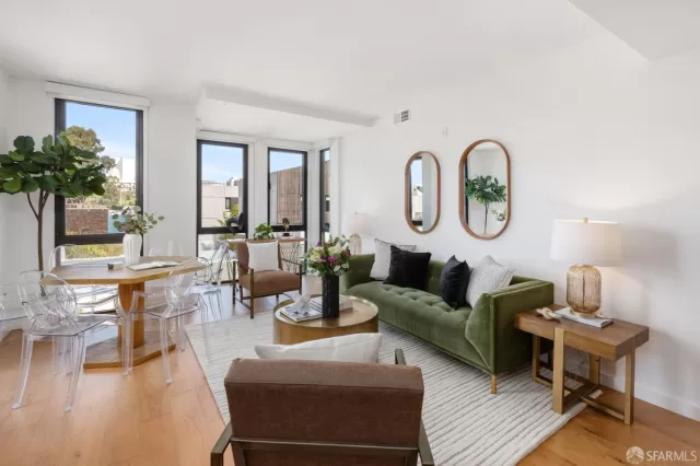 MLS: 425024399 Condo For Sale