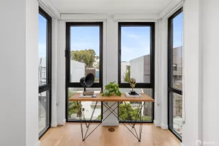 Photo #4: 425024399 Listing 