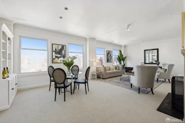 MLS: 425024973 Condo For Sale