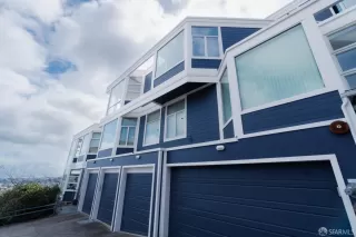 Photo #2: 425025144 Listing