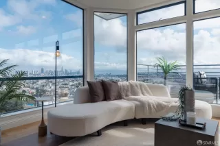 Photo #5: 425025144 Listing