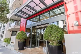 Photo #6: 425025384 Listing 