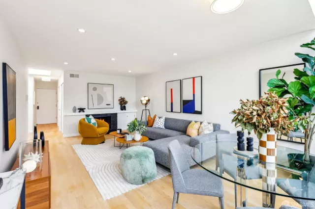 MLS: 425025524 Condo For Sale