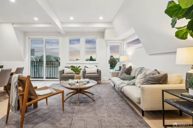 MLS: 425026159 Condo For Sale
