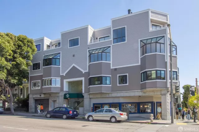 MLS: 425026383 Condo For Sale