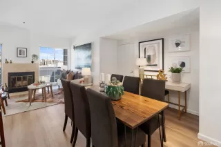 Photo #2: 425027890 Listing