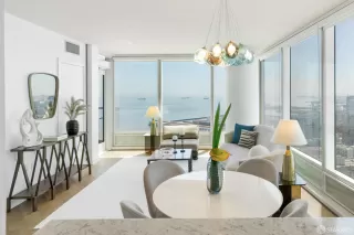 Photo #3: 425028287 Listing