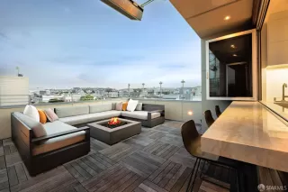 Photo #3: 425028868 Listing