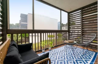 Photo #5: 425028937 Listing 