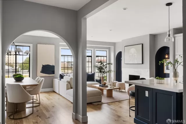 MLS: 425029020 Condo For Sale