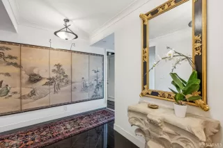 Photo #5: 425029497 Listing