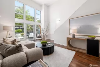 Photo #5: 425029534 Listing