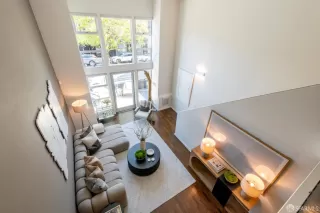 Photo #6: 425029534 Listing