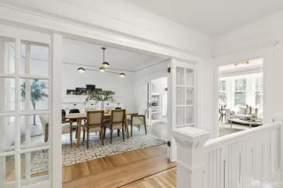 Photo #4: 425030084 Listing 