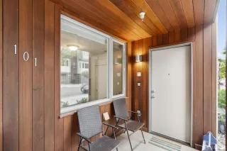 Photo #2: 425030431 Listing 