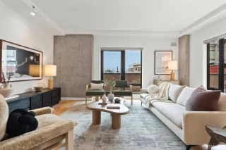 More Details about MLS # 425031263 : 1731 POWELL STREET #201