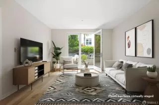 Photo #1: 425032535 Listing 