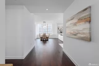 Photo #3: 425032660 Listing 