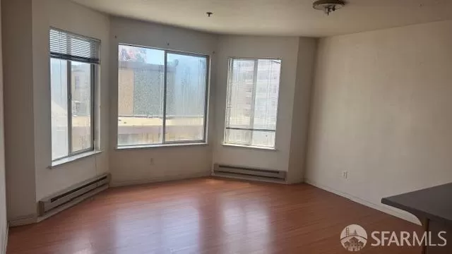 MLS: 425032768 Condo For Sale