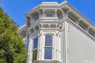 Photo #3: 425033699 Listing