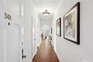 Photo #4: 425034314 Listing 