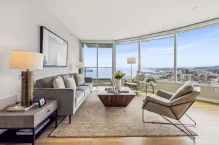 Photo #4: 425034606 Listing 