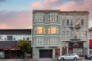 Photo #1: 425036226 Listing